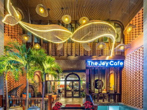 Seahorse Tropical Da Nang Hotel by Haviland