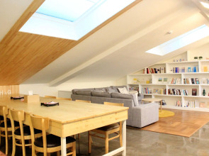 WITH U Hotel & Guesthouse