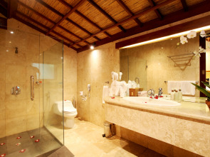 Mason Elephant Lodge