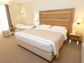 Wellness Hotel Apollo – Lifeclass Hotels & Spa, Portorož