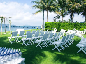 Diamond Bay Resort and Spa