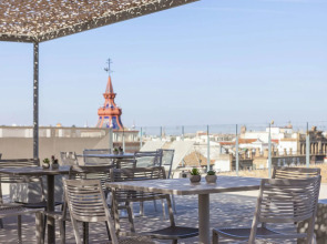 Hotel Macia Sevilla Kubb