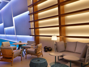 DoubleTree by Hilton Sharjah Waterfront Hotel & Residences