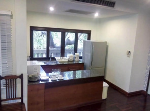 Coco Palm Beach Resort