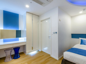 Aimi Jeju Beach Hotel