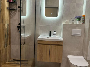 Апартаменты на улице Короленко 7