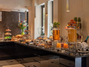 Carnival Palace Hotel