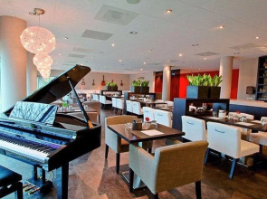 Hampshire Delft Centre