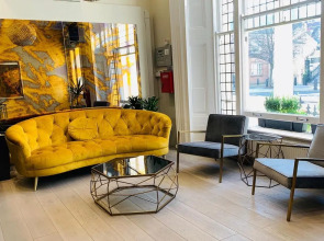 Hyde Park Executive Apartments