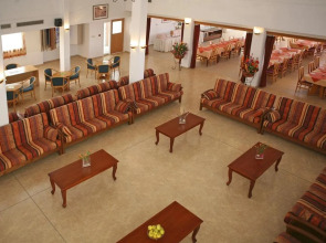 Corallia Beach Hotel Apartments