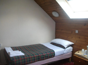 Edinburgh House Hotel