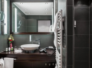 Leoso Hotel Leverkusen