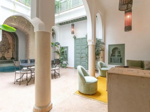 Riad Les Trois Palmiers El Bacha