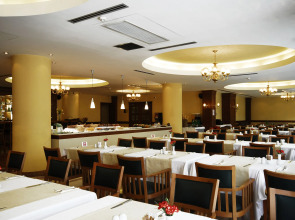 Taksim Metropark Hotel