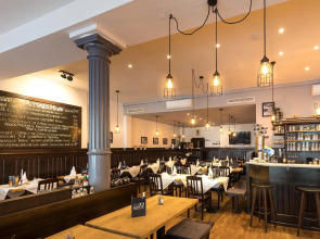 Downtown Vi Vadi Hotel