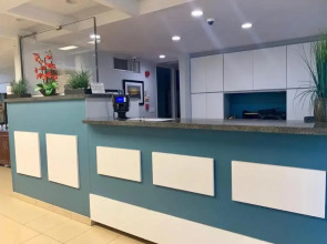 Hollywood Gateway Inn