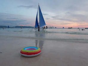 Agos Boracay Rooms + Beds