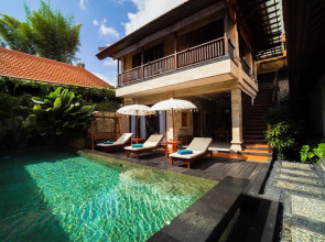 Giri Bhagawan Villas Spa