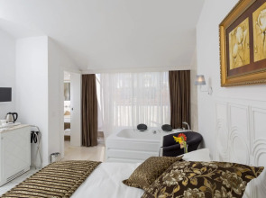 Wise Hotel & SPA - Adult Only