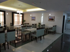 Golden Tulip Headington Ruwi