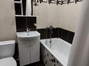 Версаль на улице Николая Смирнова 6