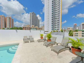 Hotel Suites Ambassador