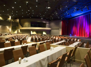 Renaissance Santo Domingo Jaragua Hotel & Casino