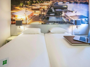 ibis Styles Paris Tolbiac Bibliotheque