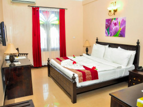 Golden Tulip Stonetown Boutique