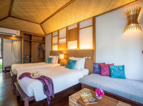 Tup Kaek Sunset Beach Resort