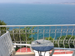 Ece Hotel Sovalye Island