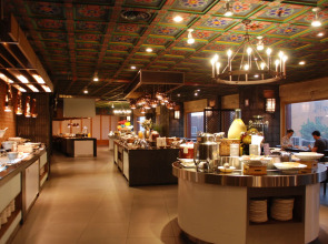 Commodore Hotel Busan