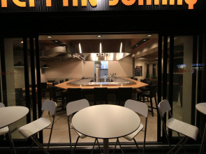 Beagle Tokyo Hostel and Apartments