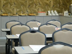 Uçar Royal Hotel and Conference Hall