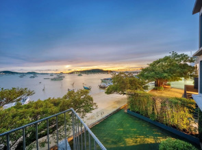 Arch39 Phuket Beach Front