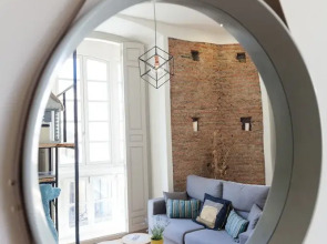 Cozy Flat Niño de Guevara