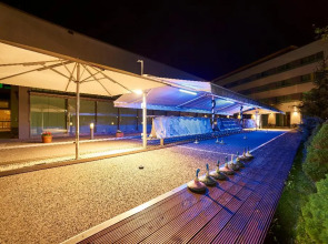 Holiday Inn Berlin Airport - Conference Centre by IHG