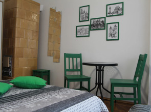 Lorf Hostel&Apartments