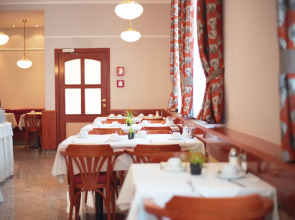 Hotel Drei Kronen Vienna City