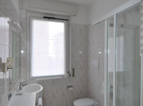 Cavour 30TRE - Hotel Moderno