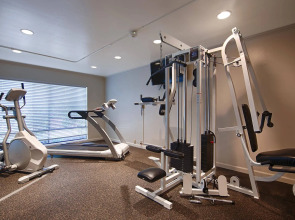 Best Western Plus Garden Court Inn