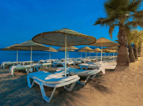 The Beachfront Hotel Adult Only 16 Plus