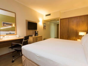 Holiday Inn Montevideo by IHG
