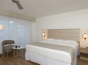 Hotel Riu Plaza Miami Beach