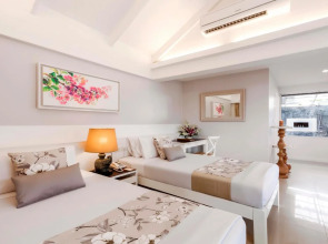 Thavorn Beach Village Resort & Spa Phuket