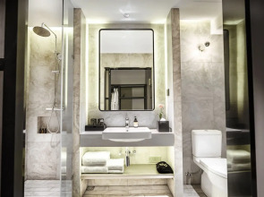 Jinmao Hotel Xi'an Downtown