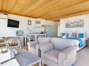 Penguins View Guesthouse