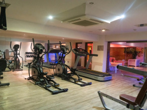 Emre Beach & Emre Hotel