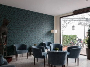 Hotel Murillo Reinoso