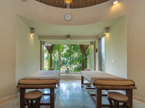 Курортный отель Wapa di Ume Ubud Resort & Spa